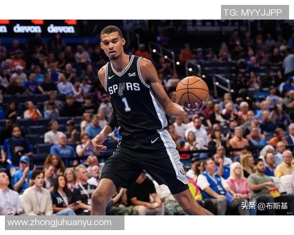 2018年NBA常规赛雷霆对阵马刺精彩回放与赛后分析